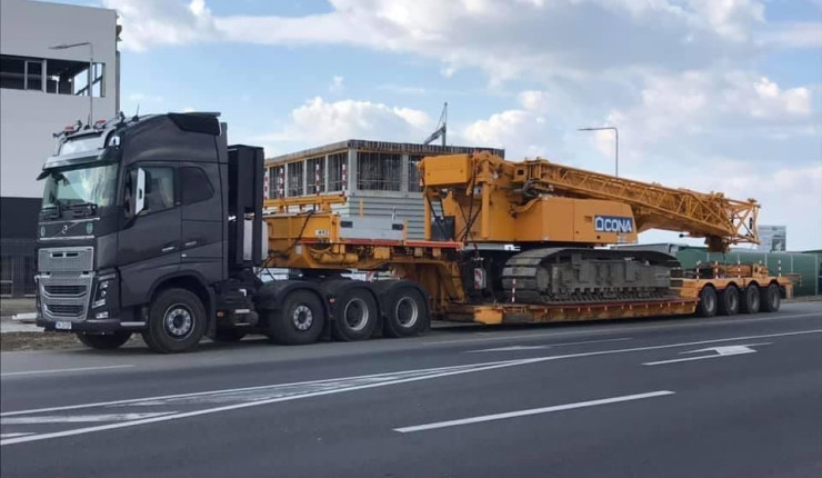 Organization of an oversized transport