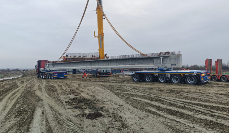 The challenges of transporting oversized cargo that freight forwarding companies face